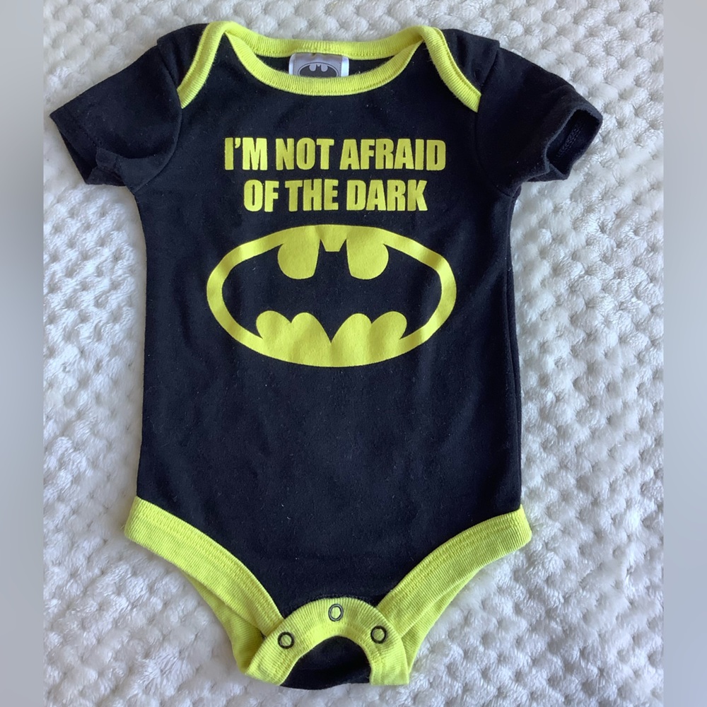 Batman I’m not afraid if the dark bodysuit 0-3M